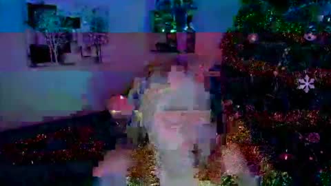 Lina online show from 12/17/24, 01:39