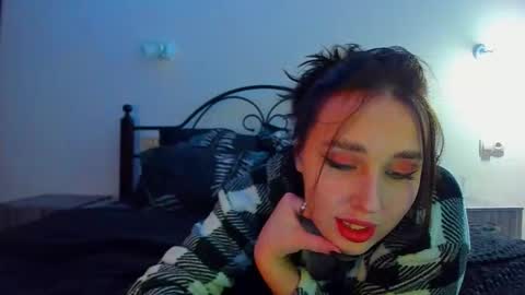 Lina online show from 12/13/25, 10:15