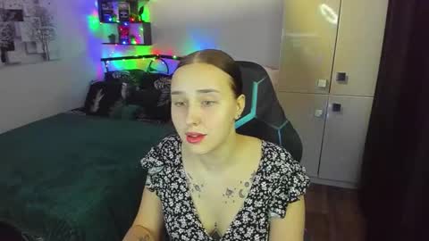 Lina online show from 02/04/26, 10:26