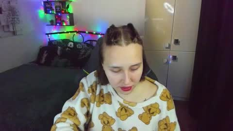 Lina online show from 02/16/26, 09:55