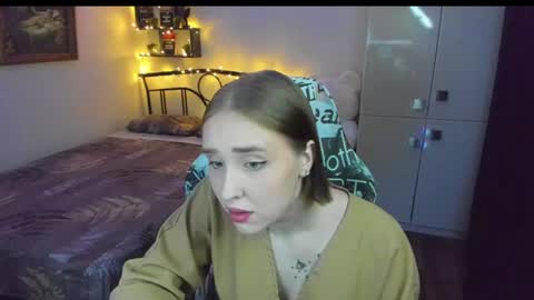 Lina online show from 06/11/26, 09:46