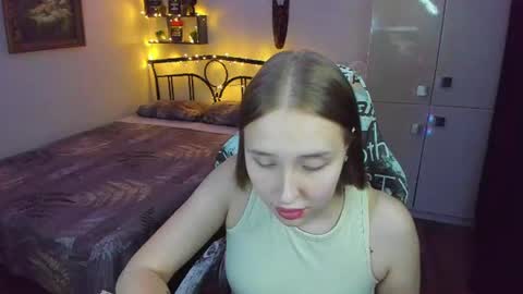 Lina online show from 06/24/26, 09:36