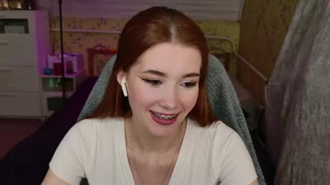 Luna online show from 05/12/26, 07:11