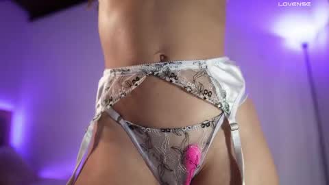 Lincy Rios  online show from 04/18/26, 08:31