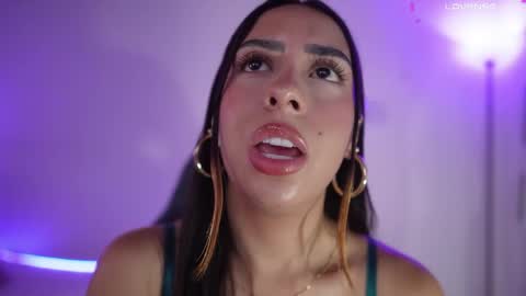 Snapshot of lincy_rios chatting on 05/15/26, 02:13 Lincy Rios online show from 05/15/26, 02:13