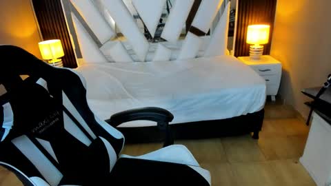  Linda  online show from 02/01/26, 01:53