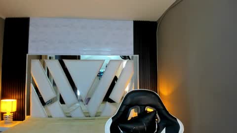  Linda  online show from 03/21/26, 06:33