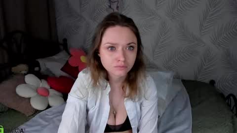 Snapshot of linda__bryant chatting on 05/06/26, 12:41 Linda GMT2 Mon Tu Fri Sa Su 0300am-1000 am online show from 05/06/26, 12:41