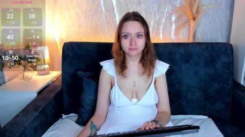 Snapshot of linda__bryant chatting on 07/28/26, 01:12 Linda GMT2 Mon Tu Fri Sa Su 0300am-1000 am online show from 07/28/26, 01:12