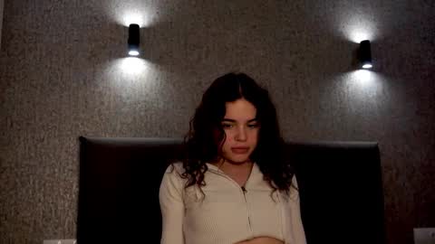 Linda online show from 11/14/25, 01:54