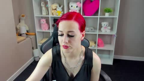 Linda online show from 05/15/26, 08:32