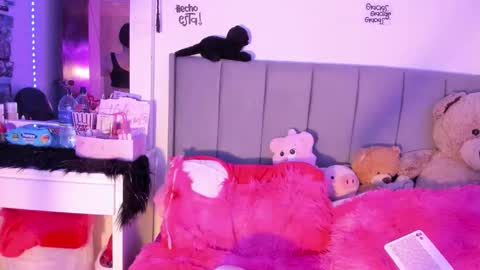 Lindaa maria  online show from 01/07/26, 10:34