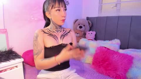 Lindaa maria  online show from 02/12/26, 09:54