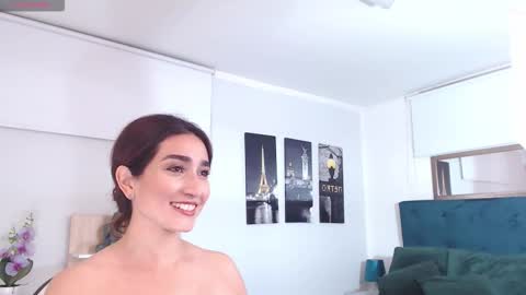 Maria Paula online show from 02/25/26, 12:15