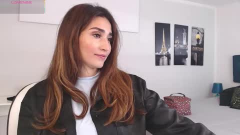 Maria Paula online show from 03/12/26, 12:11