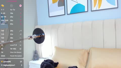 linda_sofi__ online show from 03/06/25, 12:30