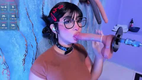 linda_sofi__ online show from 02/04/26, 08:36