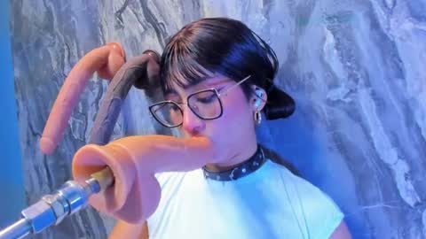 linda_sofi__ online show from 06/07/26, 09:18
