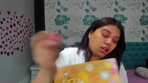 Snapshot of lindabreexlove chatting on 01/20/25, 02:36 online show from 01/20/25, 02:36