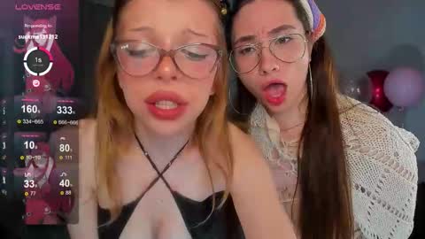 Snapshot of lindacrystalofc chatting on 12/22/25, 07:33 happy new year online show from 12/22/25, 07:33