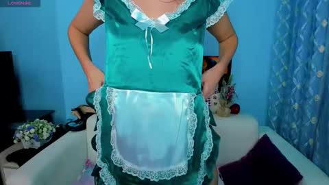 Linda online show from 11/26/25, 02:56