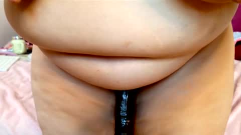 Linda online show from 10/23/25, 05:51