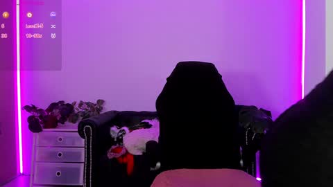 Linda  --  online show from 01/27/25, 09:44