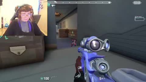 CatalinaANIDEA     online show from 03/04/25, 03:44