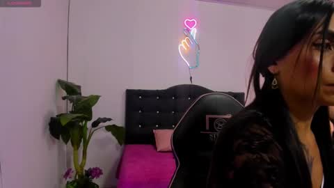 Linda  online show from 03/22/26, 03:54