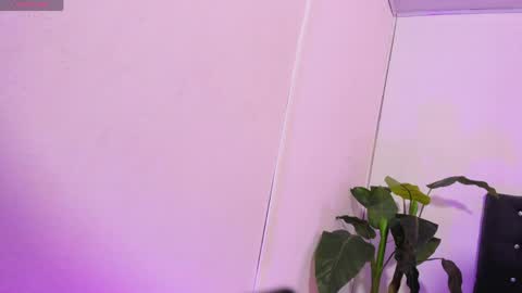 Linda  online show from 04/21/26, 03:24