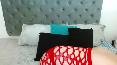 Lindsay online show from 04/22/26, 08:54