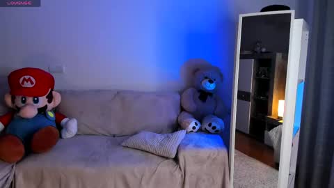 Alexandra online show from 04/24/26, 07:55