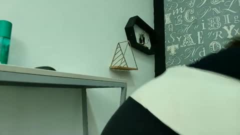  Lindsey  online show from 09/21/25, 11:56