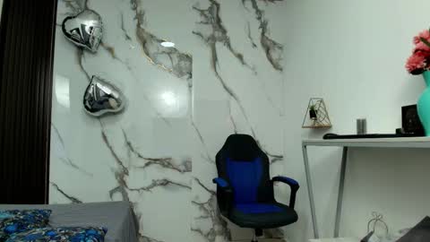  Lindsey  online show from 02/18/26, 11:06