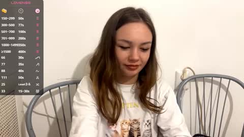 Snapshot of lindseytammo chatting on 09/17/25, 06:31 Kate online show from 09/17/25, 06:31