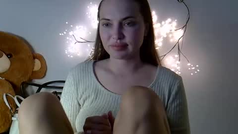 Anna online show from 03/25/26, 04:57