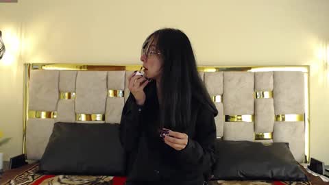 ling ling24 online show from 01/28/25, 03:15