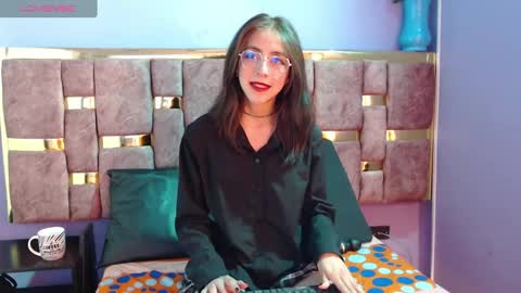 ling ling24 online show from 03/04/25, 11:43