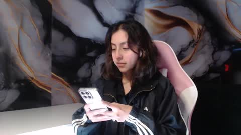 ling ling24 online show from 10/15/25, 03:06