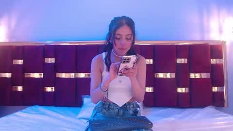 ling ling24 online show from 12/15/25, 03:44