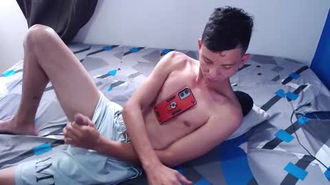 linger420 online show from 01/15/25, 04:54