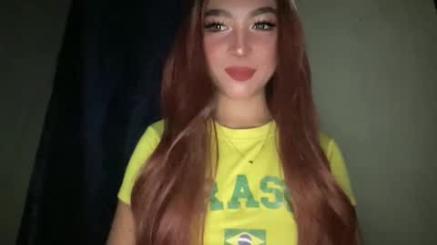 Snapshot of linkingqueens chatting on 11/28/25, 04:09 linkingqueens online show from 11/28/25, 04:09