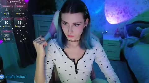 Snapshot of linksiss chatting on 12/14/25, 08:02 linksiss online show from 12/14/25, 08:02