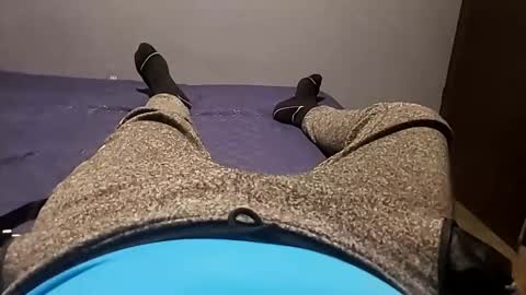 Linkubo online show from 10/06/25, 03:59