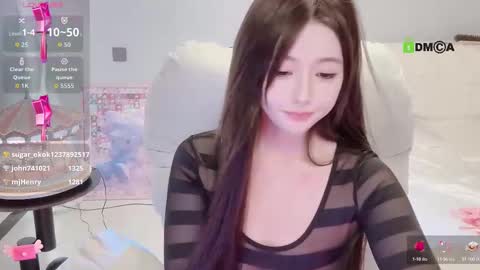 Snapshot of linna_fairy chatting on 10/03/25, 02:03 Linna online show from 10/03/25, 02:03