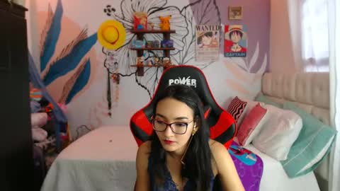 Snapshot of linzybaner chatting on 02/21/25, 10:15 LinzyBaner online show from 02/21/25, 10:15