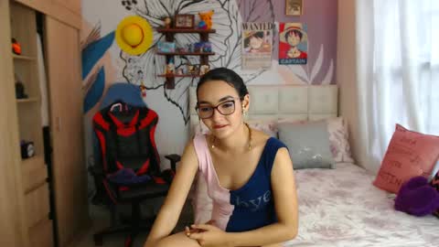 Snapshot of linzybaner chatting on 03/10/25, 10:02 LinzyBaner online show from 03/10/25, 10:02