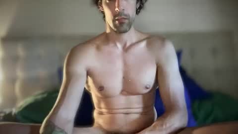 lion_hotty online show from 11/14/25, 08:18