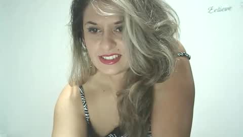 lionessmom online show from 10/24/25, 01:57