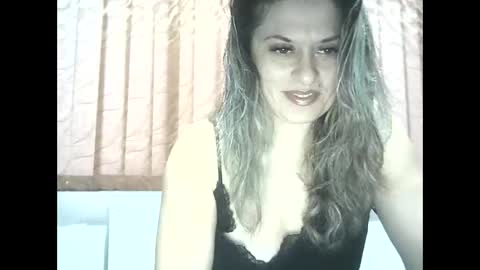 lionessmom online show from 12/03/25, 07:27